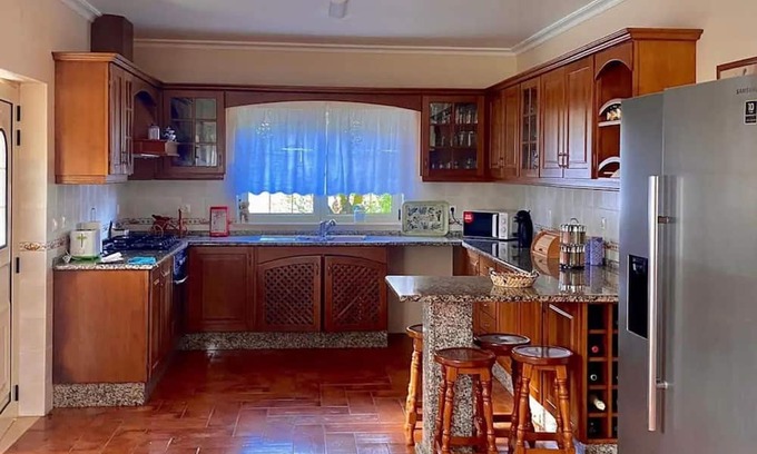 Alqueidao da Serra Villa | Villa 'Casa Das Laranjeiras' with Mountain View, Private Pool and Wi-Fi