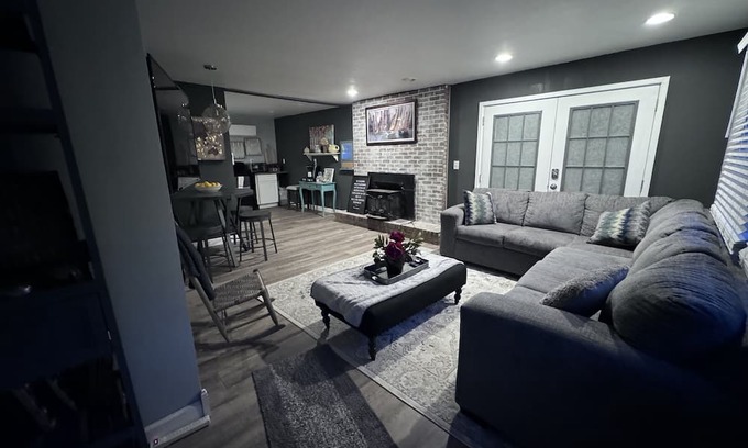 Knightdale House | Historic neighborhood with bike, pickle ball paddles and boogie board.