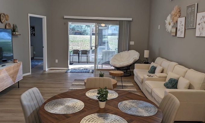 Lakeland Villa | Renovated Pet Friendly in Lakeland MID TERM Travel Professionals Nurses Hospital