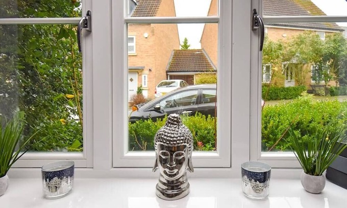 Bletchley House | Luxury MK City Boutique House