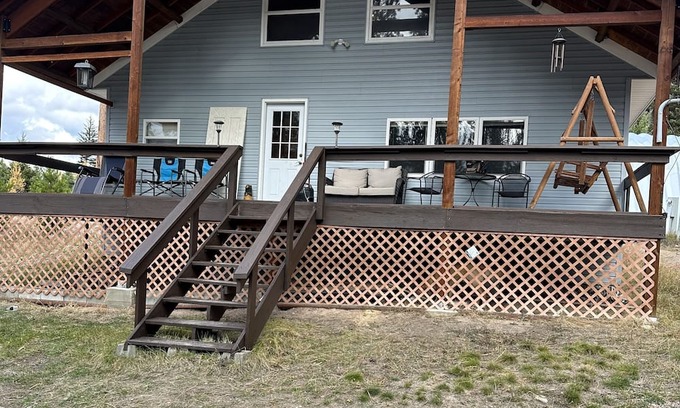 Seeley Lake House | Fly Fishing, Hunting, Snowmobiling River Front Retreat ~ Grizzly Cabin ~ WIFI