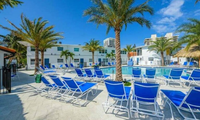 Alta Vista House | Contemporary 3 Bed 3 Bath Villa - Near Walt Disney World W/ great amenities