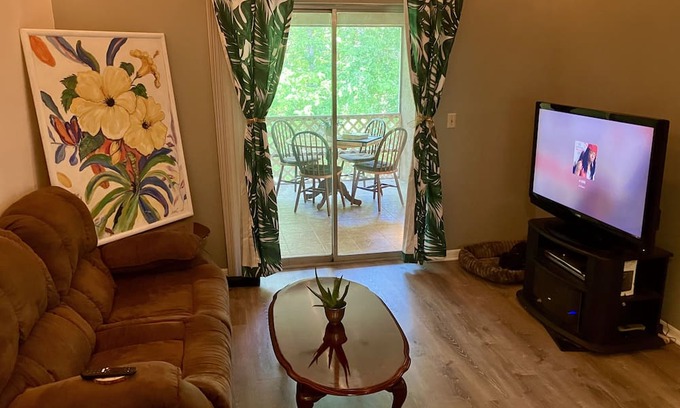 Titusville Condo | Cozy and Pet Friendly!