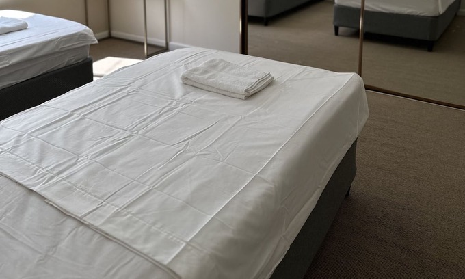 Ermington House | Rooms in west Ryde