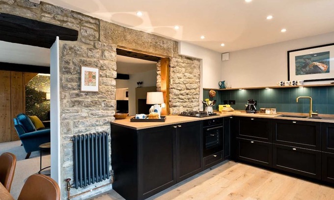 Litton Cottage | Luxury 2 bedroom boutique cottage in the picturesque village of Litton, sleeps 5