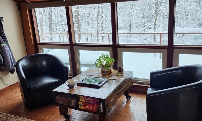 Ithaca House | Beautiful home on wooded acreage minutes to Cornell, NYS Parks and waterfalls