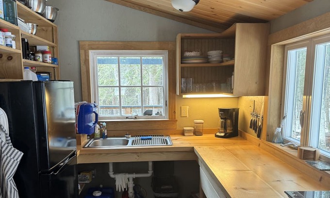 Greenville Cottage | Delightful cottage 1 mile from downtown Greenville!