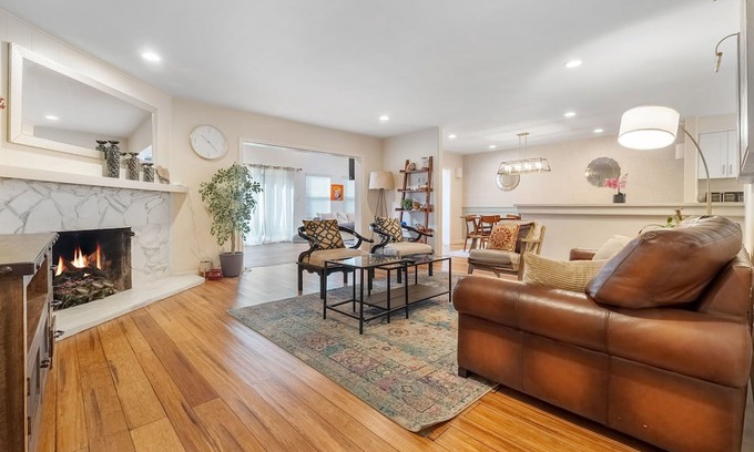 Harbor House | Family Homes, Putt-putt, Games, Grill out, Netflix