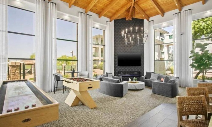 Kierland House | Elegant 2BR Condo at The Nines w Pool