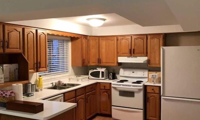 Central Erin Mills House | Center Erin Mills Apartment