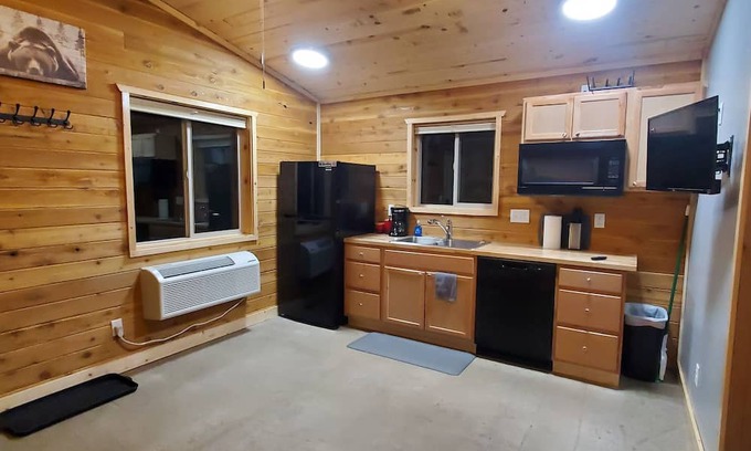 Rea Cabin | Hardrock 50 - # 13 Rustic cabin retreat in the heart of adventure country.