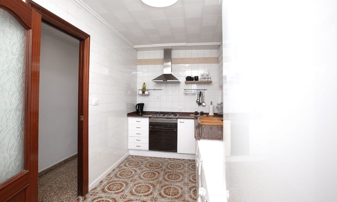Aldaia Apartment | Acogedor Apartamento Valencia, 3 Habitaciones, Cerca del Aeropuerto y la Playa