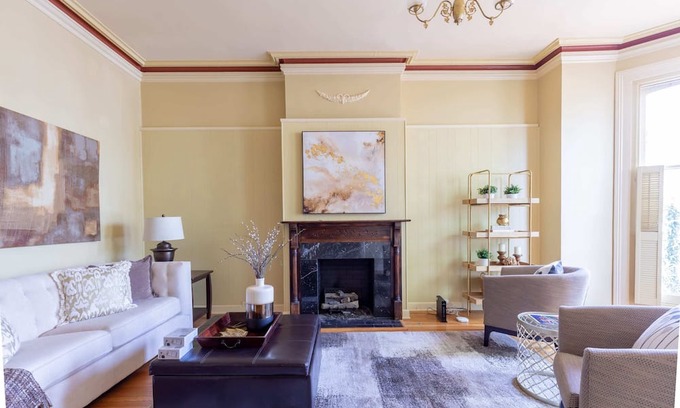Portsmouth Apartment | Old Town Portsmouth Retreat in the Historic District
