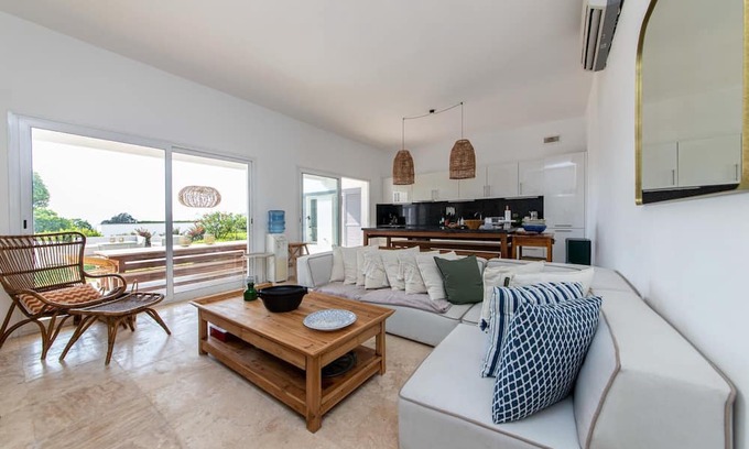Gumusluk Villa | Huge Luxury Villa With Pool Near Beach in Bodrum