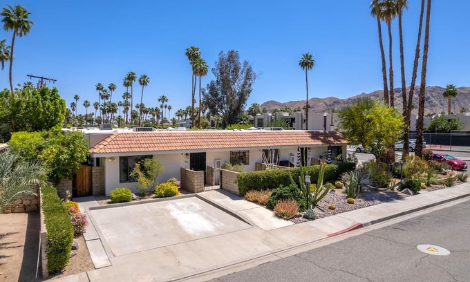 Deep Well Ranch Condo | PRESTIGIOUS DEEPWELL ESTATES- TRANQUILITY OF THE DESERT