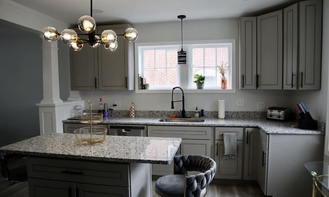 Camp Hill House | Entire Luxury Home in Camp Hill