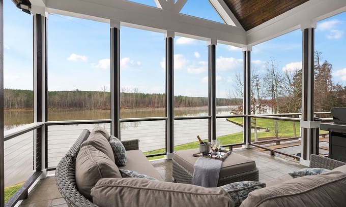 Semora House | LAKE HOUSE