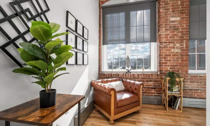 Manchester Apartment | [Pet Friendly] Regal Urban Loft - King Size Bed