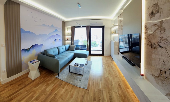 Centar Apartment | Diamond Residences 10th fl. Lux Apt. w/ City view and Free Parking