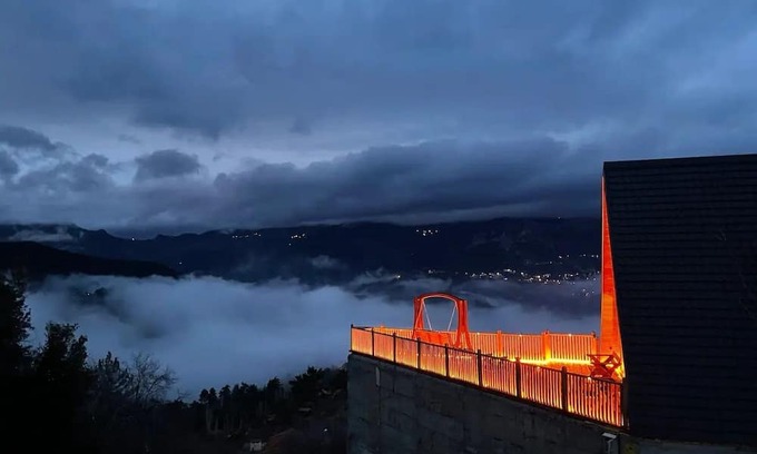 Hisarcandir Ski Chalet | Dağ evinde her şeyden, herkesten uzakta.