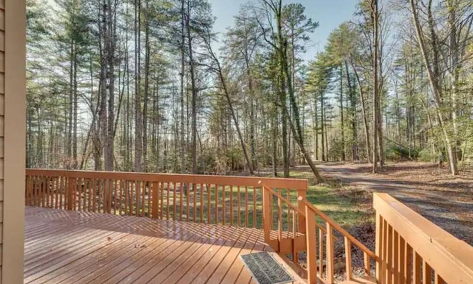 Morganton House | Secluded Big Horn Hideaway