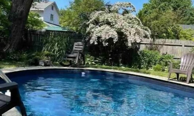 Claverack-Red Mills Cottage | Welcome to the Blue Cottage