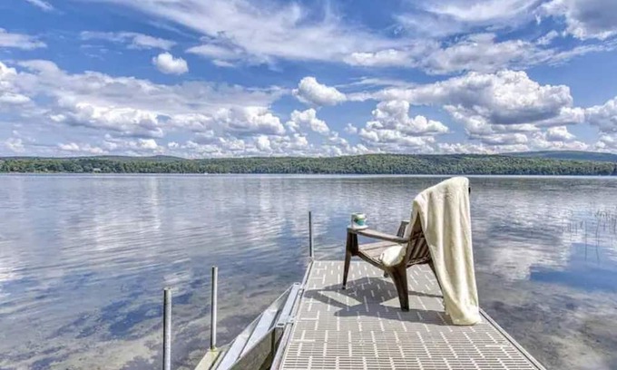La Minerve Ski Chalet | Welcoming and Scenic Cottage on the Lake !