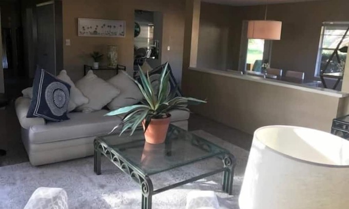 Sebastian Apartment | 3 Bedroom 740294 by Houzlet