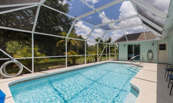 Deep Creek Apartment | 3 Bedroom House 728753 by Houzlet