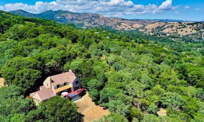 Green Valley Villa | Breathtaking Luxury Wine Estate