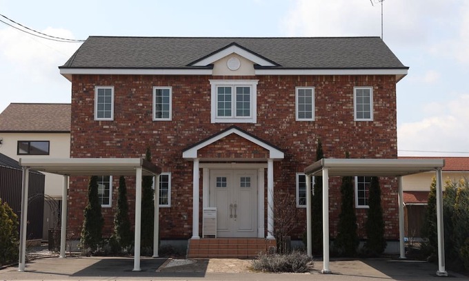 Higashikawa House | Whole house charter / Kamikawa-gun Hokkaidō