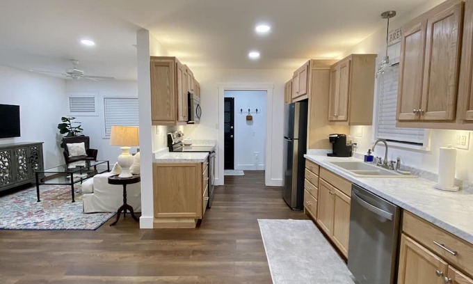 Brewton House | The Reunion House Is a Great Retreat in The Heart of Brewton, Alabama!