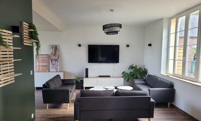 Laon House | Vrbo Property