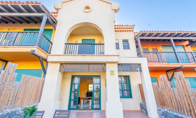 Los Abrigos House | !a100 Metros de la Playa! Preciosa Villa Adosada de Estilo Mejicano con Piscina