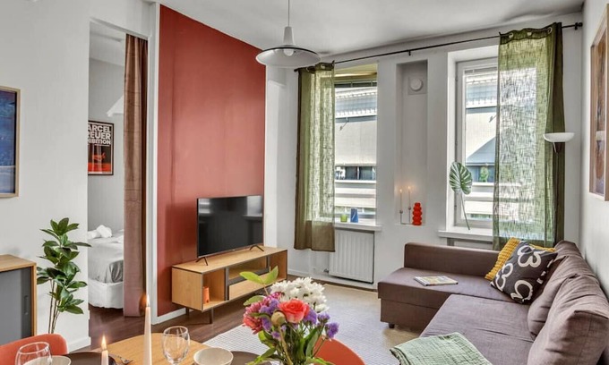 Kamppi Condo | Nordic Top-Floor | Kamppi Square | 100m tram/bus