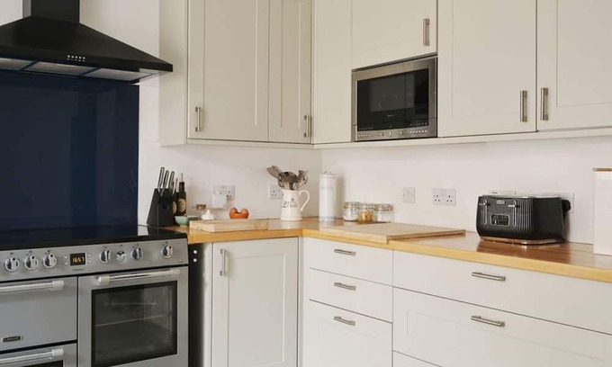 Digg House | Beautiful private villa for 4 guests with WIFI, TV, pets allowed and panoramic view