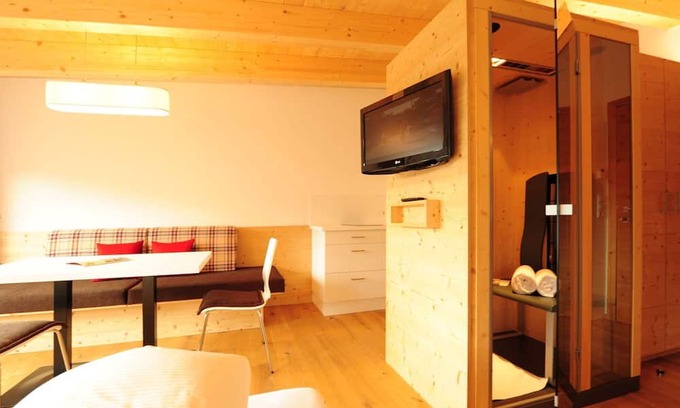 Jerzens Apartment | Lovely apartment for 2 people with WIFI and TV