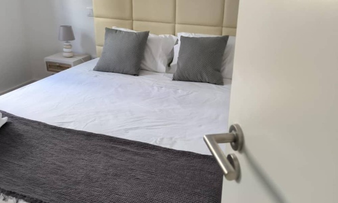 Braganca Apartment | Loreto Apartment