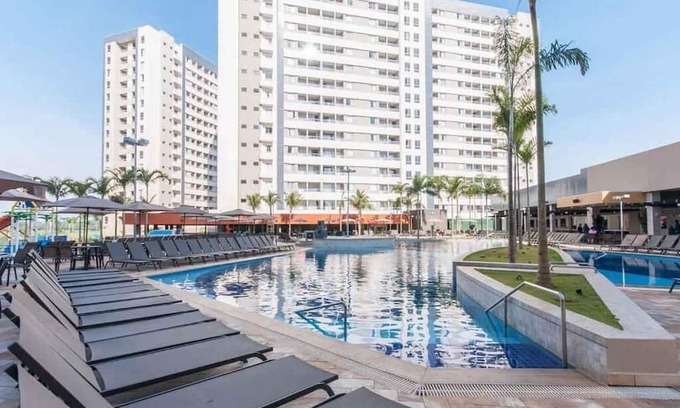 Olimpia Resort | RESORT: 2 adultos e até 3 crianças a 4km do Thermas Lar. e a 3km do Hot Beach