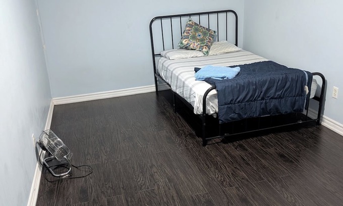 Meadowvale Village House | Basement apartment near Toronto Pearson airport