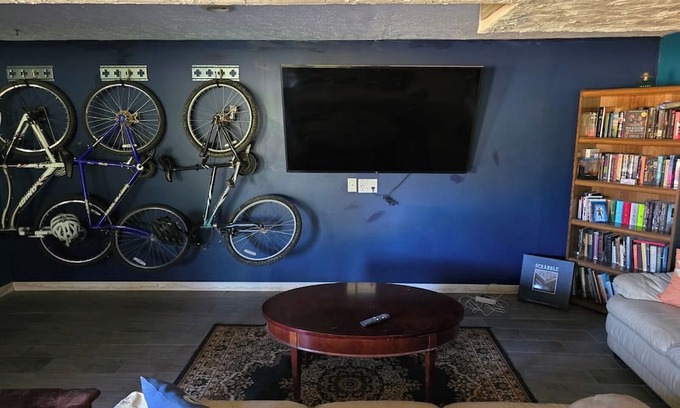 Georgetown House | Tranquil 2-bedroom house with AC in charming Georgetown, close to downtown