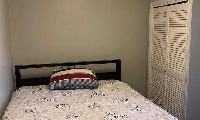 Wheaton-Glenmont House | Charming 1 furnished bedroom in Silver Spring near glenmont train station