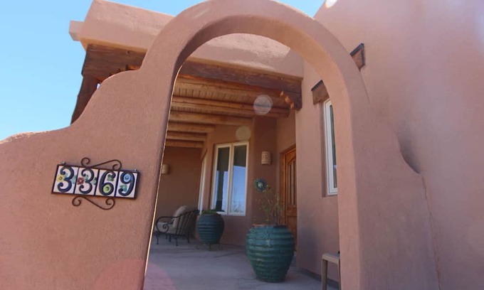Hurricane House | Copper Rock - Temp Housing