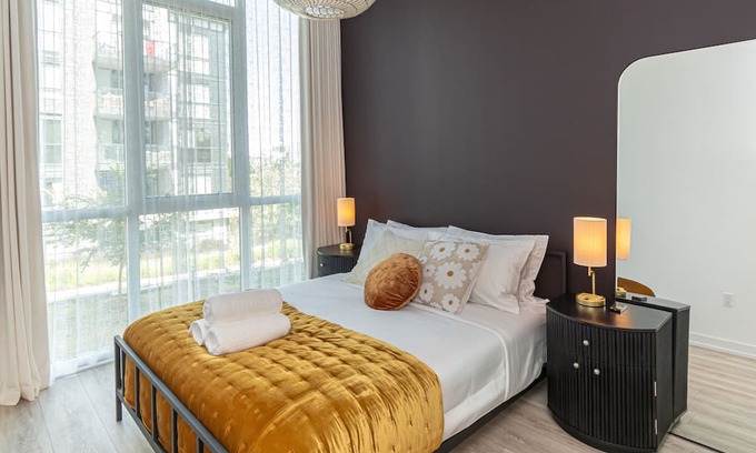 Big Bay Point Condo | 2 Bedroom Luxury Suite @ Friday Harbour Resort