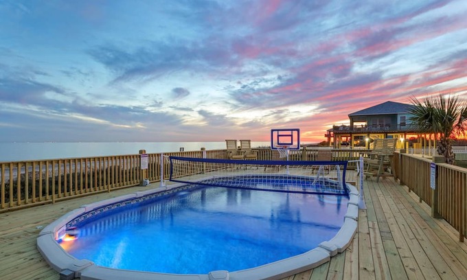 Port Bolivar House | 2BeachfrontHouses! 2HeatedPools! Sleep56! Weddings! Pets! HotTubs! ExtraParking!