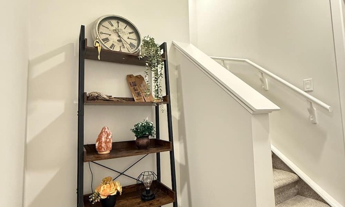 Airdrie House | Cozy Basement in Airdrie