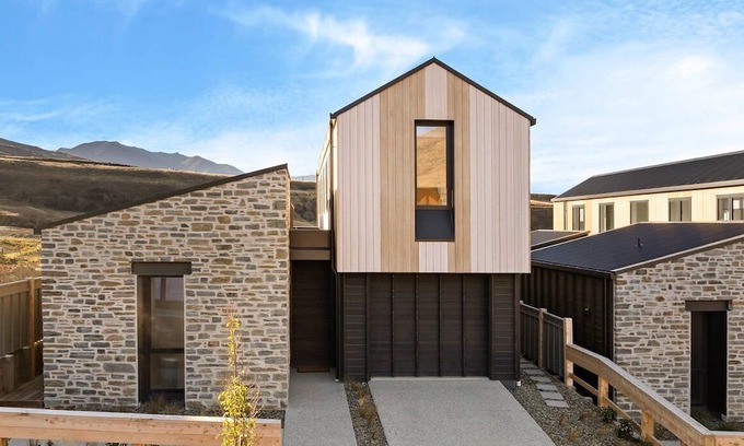 Cardrona Villa | The Rose by Mt Cardrona Station Resort