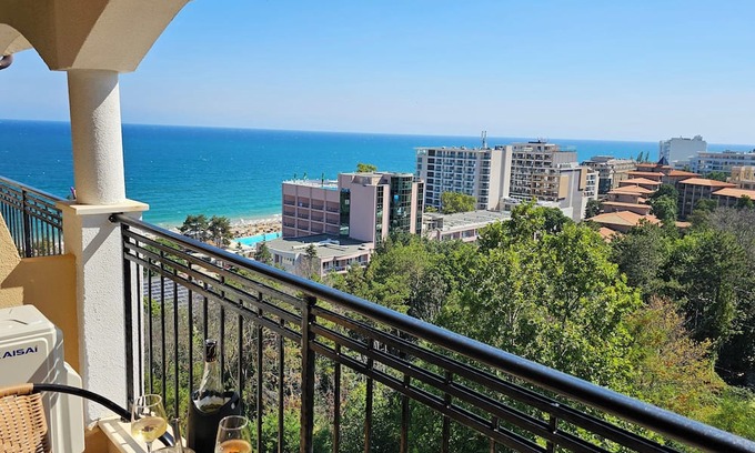 Golden Sands Apartment | Vacation apartment "Hermann's Sea Veiw Apartment" Goldstrand, Bulgaria