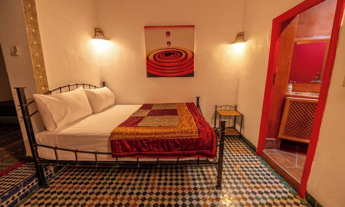 Dar Tazi House | Charming Room at riad in phenomenal Fès