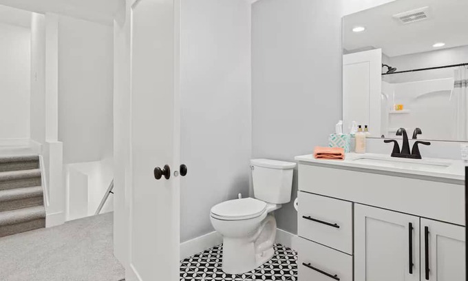 Cedar Falls House | Gorgeous 5-bedroom, remodeled, historic home in Cedar Falls
